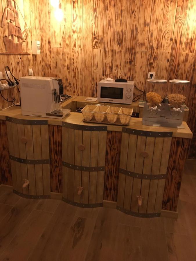 Chambre D'Hote Medieval Du Vieux Bourg Chailloue Eksteriør bilde